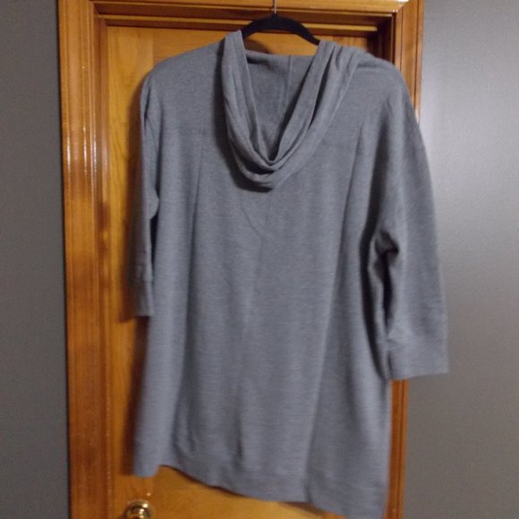 Roaman's Mid-Sleeve Hoodie - Picture 3 of 4